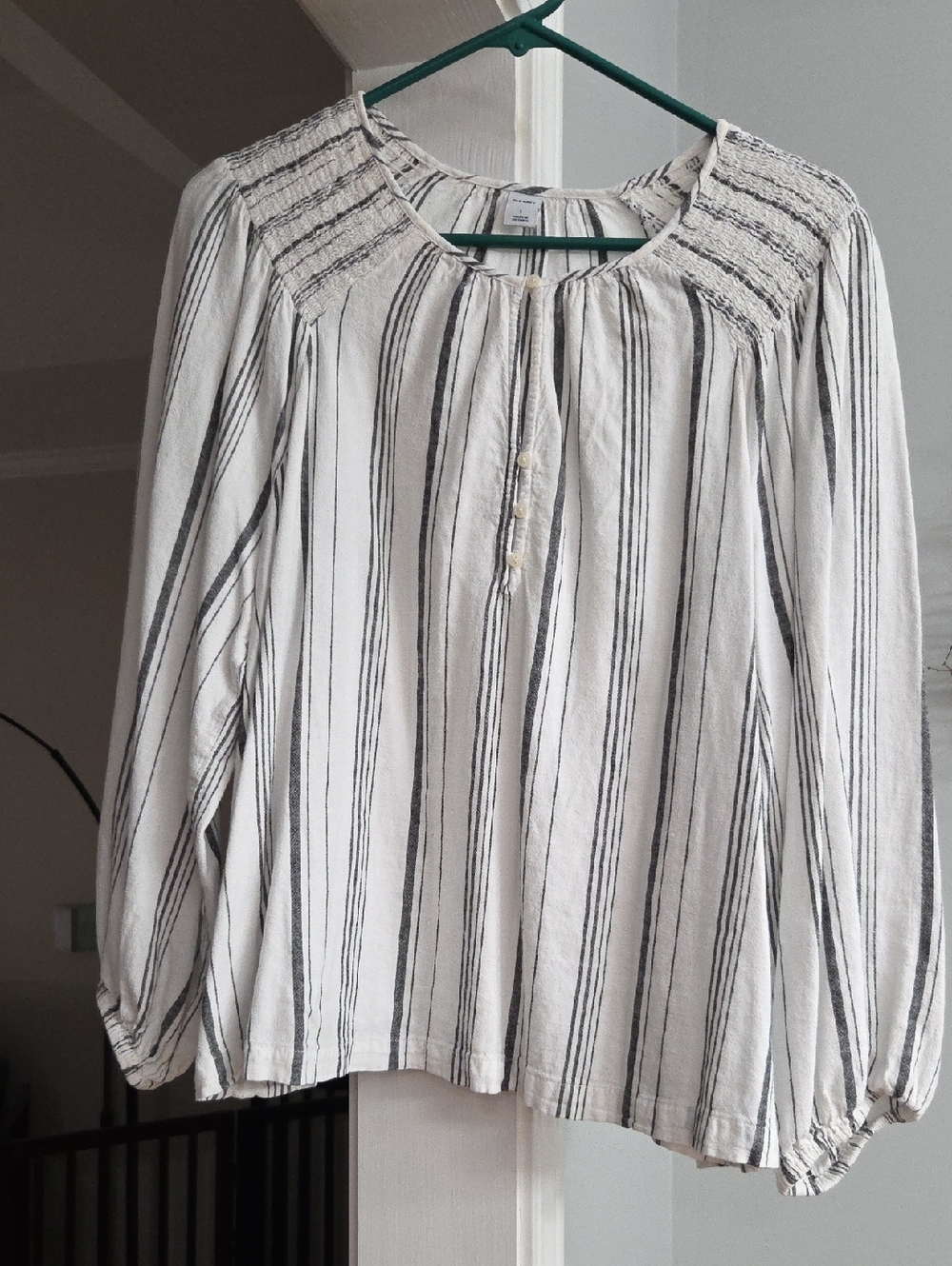 Old Navy White and Black Striped          3/4 Length Sleeve Peasant Blouse